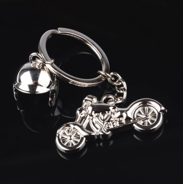 Porte-clés Casque Moto Personnalisé avec Monogramme Cadeau d'Anniversaire  Saint-Valentin pour Homme Motard Copain - CALLIE